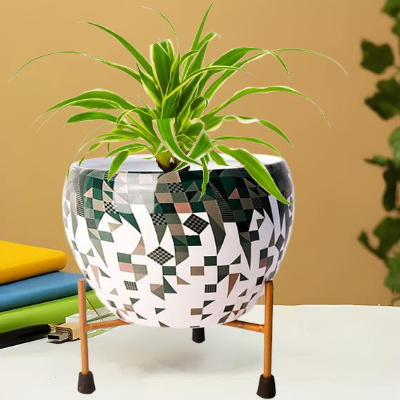 Green Decorative Pot With Stand For Indoor Plants Rust Free Metal Plant Pot